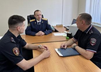 В Петровском округе сотрудники СК России провели рабочую встречу с руководством силовых структур